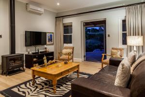 Et sittehjørne på Karoo Masterclass - Accommodation Prince Albert