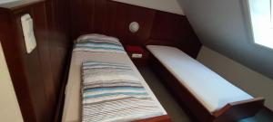 Austria Traveller Hotel Lenzing客房内的一张或多张床位