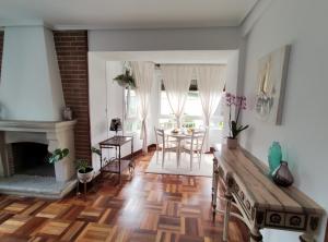 Posedenie v ubytovaní Apartamento Lurra Barrika