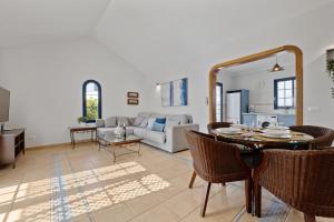 Gallery image of Lanzarote Villa The One in Playa Blanca