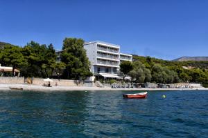 Gallery image of Siagas Beach Hotel in Agioi Theodoroi