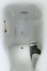 Uma casa de banho em Maregio Suites