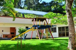 Imagen de la galería de Home Office em localização estratégica, fácil acesso para as Praias e Centro N1485, en Florianópolis