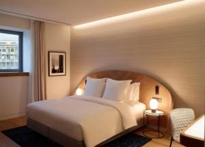 Gallery image of xenodocheio Milos in Athens