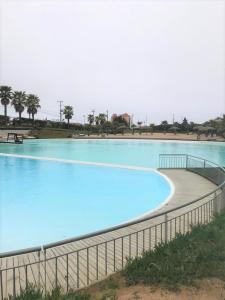 Bazén v ubytování Departamento Laguna Vista nebo v jeho okolí