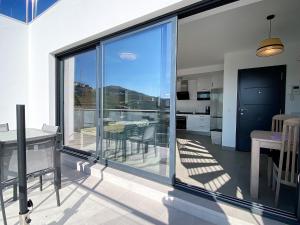 Balkón alebo terasa v ubytovaní Penthouse Balcon del Mar 124 Casasol