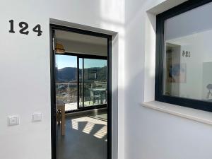 Výhľad na hory alebo výhľad na hory priamo z apartmánu