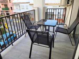 A balcony or terrace at Apartamentos SABINILLAS