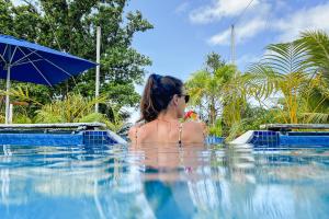 Bazén v ubytování Turtle Bay Lodge nebo v jeho okolí