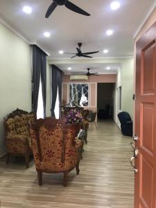 Posezení v ubytování Homestay Islam Bandar Tasik Puteri Rawang