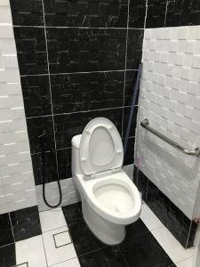 Phòng tắm tại Homestay Islam Bandar Tasik Puteri Rawang