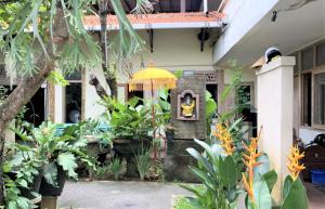 Zahrada ubytování Chendana Homestay Bali