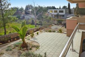 Zahrada ubytování Apartment in Starigrad near Beach & Paklenica