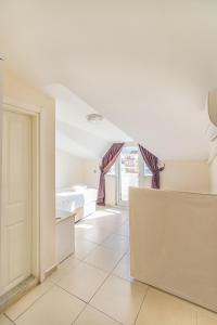 Imagen de la galería de Apartments Near to City Center and Beach, en Marmaris 16 fotos más