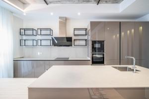 Casona Seis Lunas Apartment的厨房或小厨房
