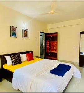 Afbeelding uit fotogalerij van 1 BHK flat with Free Wi Fi Kitchen in Pune