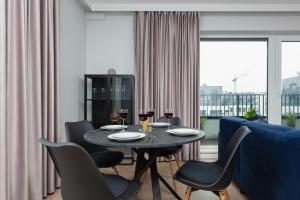 Posedenie v ubytovaní Mokotów Apartment LUX with Parking by Renters Prestige