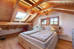Cama ou camas em um quarto em Ferienwohnung Riesserbaur