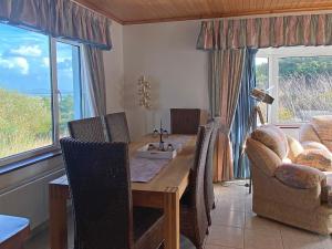 Istumisnurk majutusasutuses Cottage 396 - Roundstone