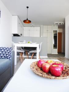 Kuchyňa alebo kuchynka v ubytovaní Plac Grzybowski Apartment