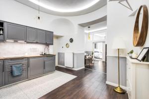 Кухня или кухненски бокс в A5 Apáczai Apartment