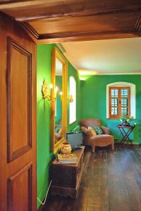 Posedenie v ubytovaní Chalet in Styria with Pool & Panoramic Views