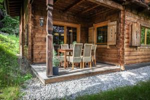 Vonkajšia záhrada v ubytovaní Chalet in Fügen near Spieljochbahn