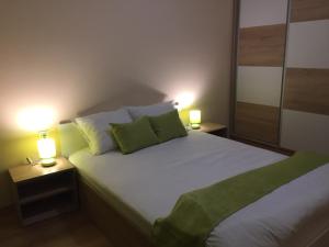 מיטה או מיטות בחדר ב-Apartment Center - Stara Zagora