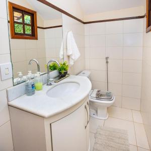 Koupelna v ubytování Acasa Diamantina - O aconchego em meio a natureza