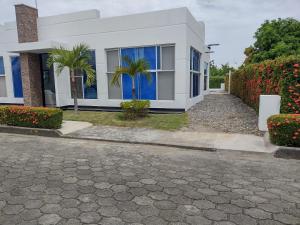 Foto da galeria de Casa Condominio Santa Ana Girardot Flandes Espinal em Flandes