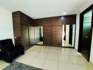 Billede fra billedgalleriet på ●STG12●3-Storey●Private House●2step Access Garden● i Bayan Lepas