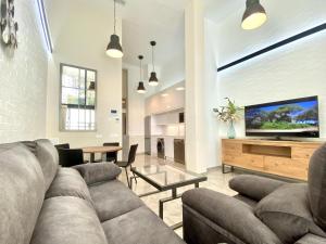 Posedenie v ubytovaní Tr2 Aparcamiento Incluido amplio y moderno loft cartuja de sevilla