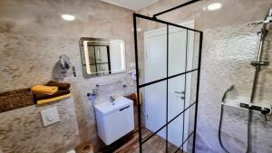 Fotografie z fotogalerie ubytování Dorijini Dvori v destinaci Baška Voda