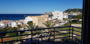 Fotografia z galérie ubytovania Appartement Cala Blanca v destinácii Jávea
