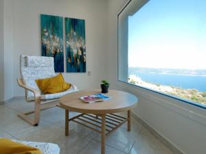 Posedenie v ubytovaní Villa Nikos Megala Chorafia Crete