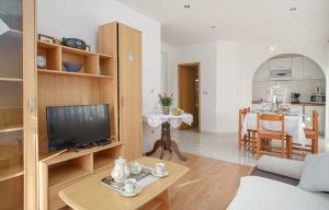 Kuchyň nebo kuchyňský kout v ubytování Apartments Tamaris