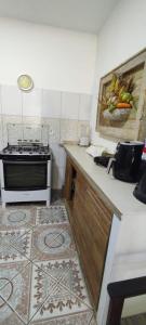 Virtuvė arba virtuvėlė apgyvendinimo įstaigoje Casa da Selma