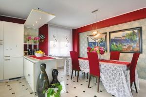 Küche/Küchenzeile in der Unterkunft Apartments Villa Delia