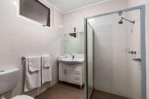 Koupelna v ubytování Comfort Inn Glenelg