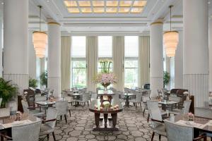 Restaurace v ubytování The Peninsula Shanghai
