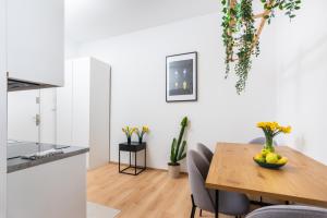 Fotografia z galérie ubytovania Modern Centrally Located Apartments - by Upstairs v Krakove