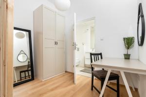 Fotografia z galérie ubytovania Modern Centrally Located Apartments - by Upstairs v Krakove