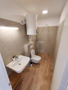 Fotografie z fotogalerie ubytování Brand new apt W balcony & perfect seaview at center v destinaci Hvar + 70 fotografií