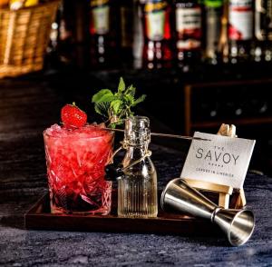 Напої в The Savoy Hotel