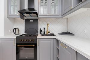 Fotografia z galérie ubytovania Stylowy Apartament blisko Plaży Gdynia Śródmieście by Noclegi Renters v destinácii Gdynia