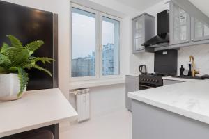 Fotografia z galérie ubytovania Stylowy Apartament blisko Plaży Gdynia Śródmieście by Noclegi Renters v destinácii Gdynia