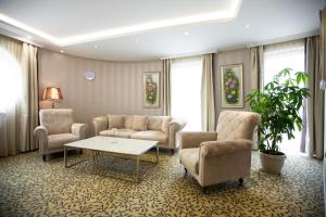 Posedenie v ubytovaní Elixír Medical Wellness Hotel