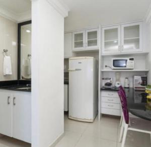 Dapur atau dapur kecil di Flat em Boa Viagem