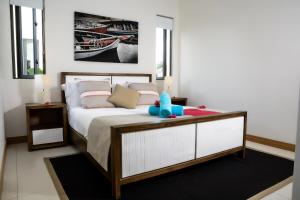 Кровать или кровати в номере Cap Ouest by Horizon Holidays