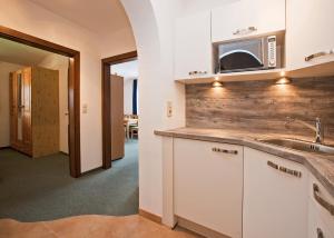 Dapur atau dapur kecil di Hotel Altmünsterhof